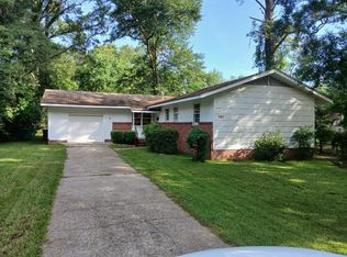 1107 Corinne St, Hattiesburg, MS 39401