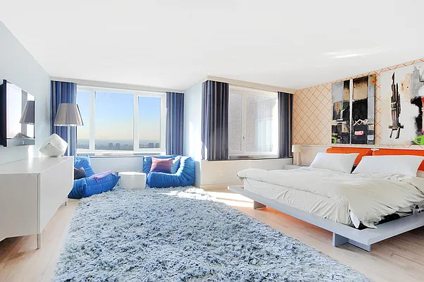 Rented by R New York | media 27