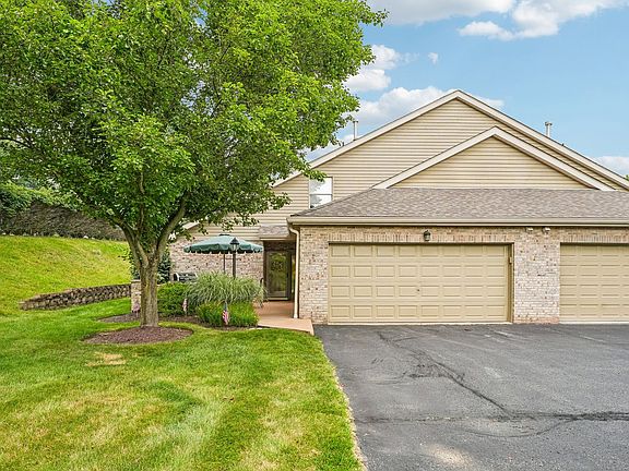 3rd image of 8520 Sundial Ln