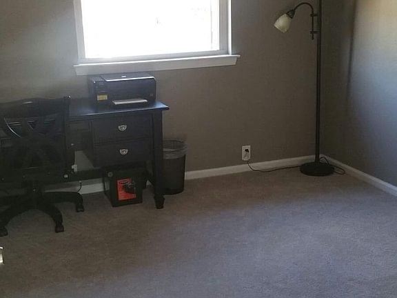 3rd image of 424 15th St APT 102