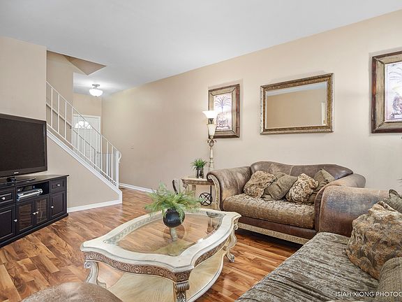 5th image of 18109 Mager Dr #18109
