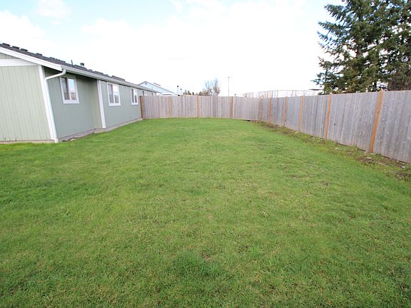 5th image of 1624 102nd Street Ct E