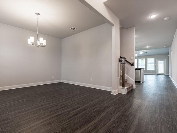 4th image of 16611 Highland Country Dr