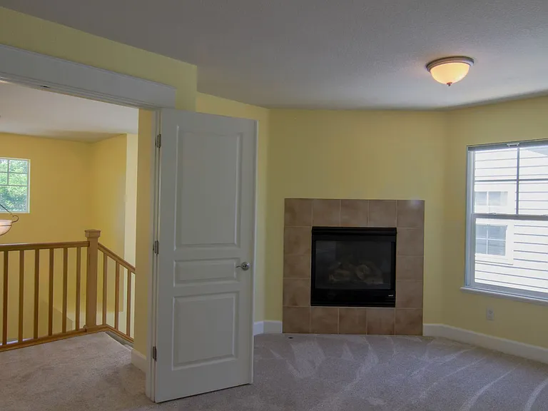 2684 Willow St — Photo 25