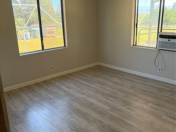 5th image of 33443 Sweetwater Canyon Rd