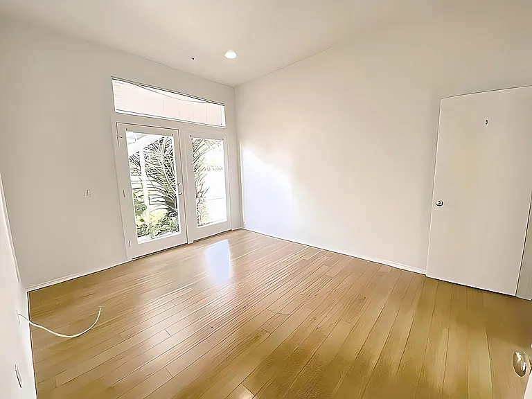1024 3rd St #3 — Photo 7