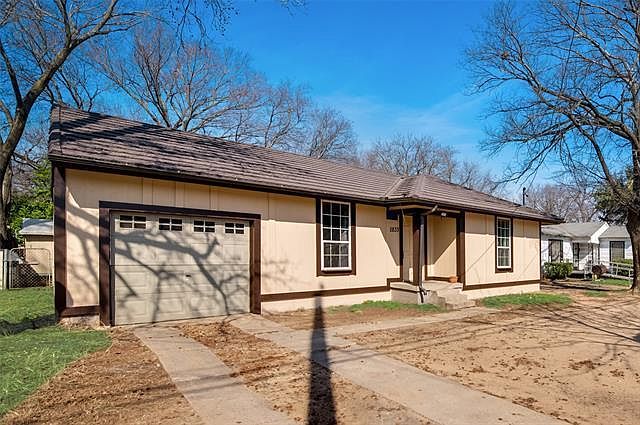 1st image of 2833 Elsie Faye Heggins St