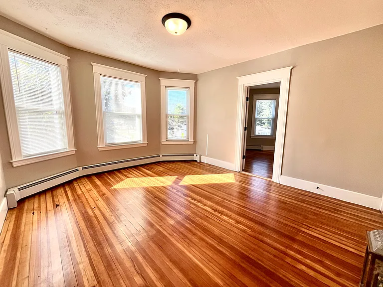 86 Grove St #2 — Photo 7