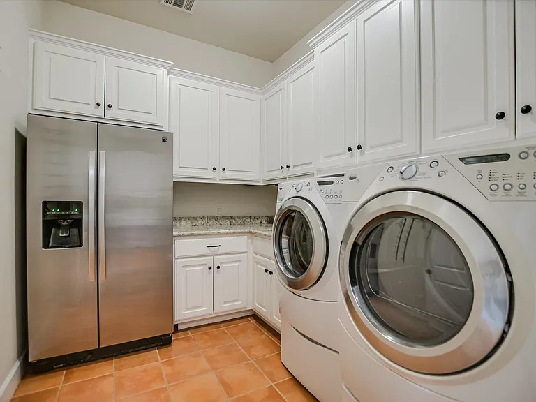 11 Inwood Cir — Photo 16