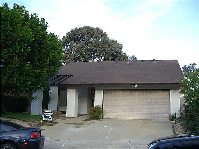 1st image of 17065 Capilla Pl
