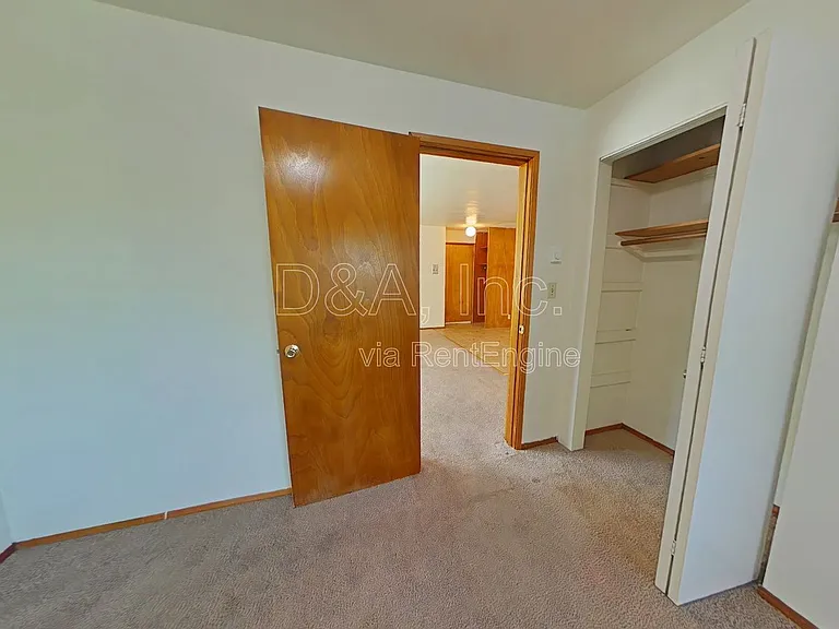 111 NW 11th St #104 — Photo 6