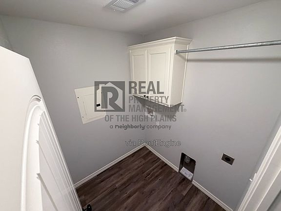 5th image of 13057 Raymond Rd #Q