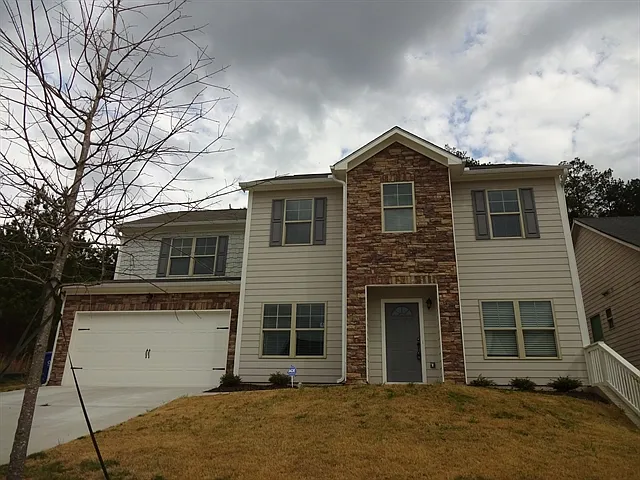 2049 Greenfern Ct
