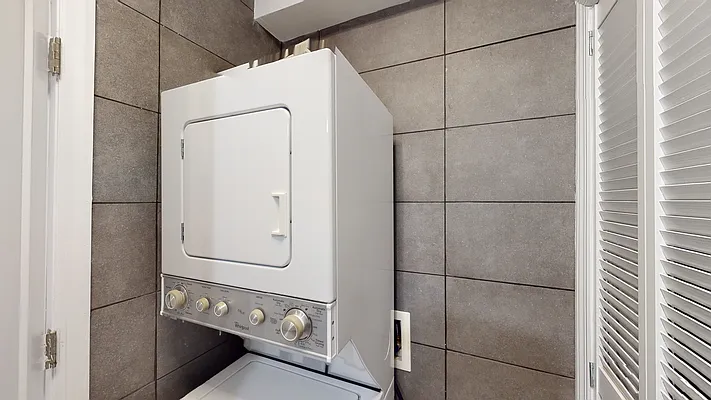 Rented by Compass | media 6