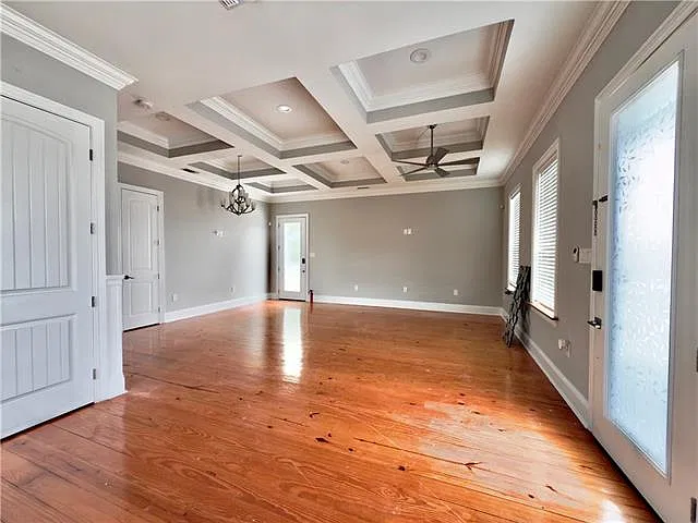 3 bed, 2.5 bath, 1811 sqft, $2,200 — Photo 4