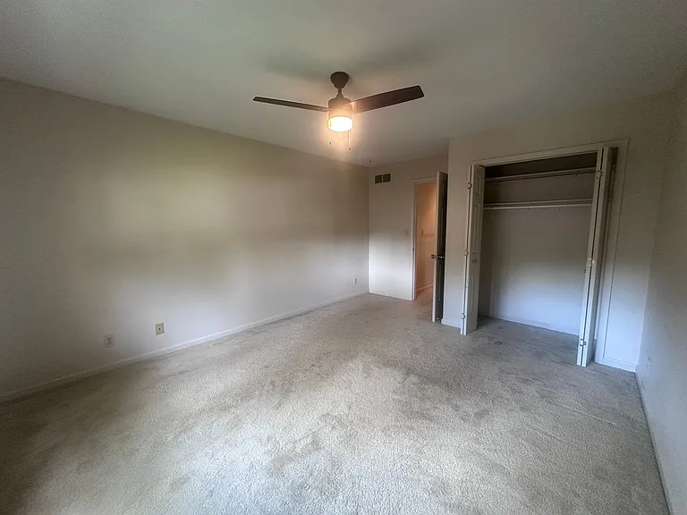 1002 Juniper Springs Dr — Photo 43