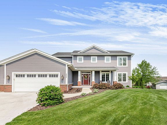 2nd image of 3933 Sunbrook Ct