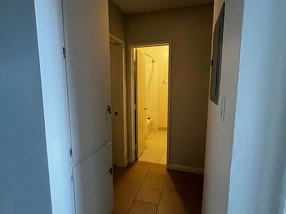 5th image of 23823 Audrey Ave APT B
