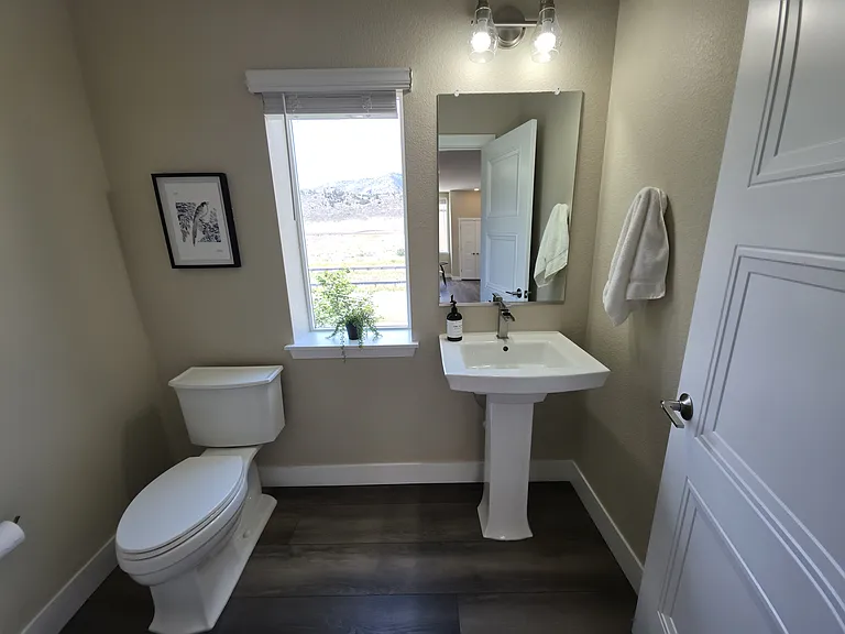 Main level powder bath