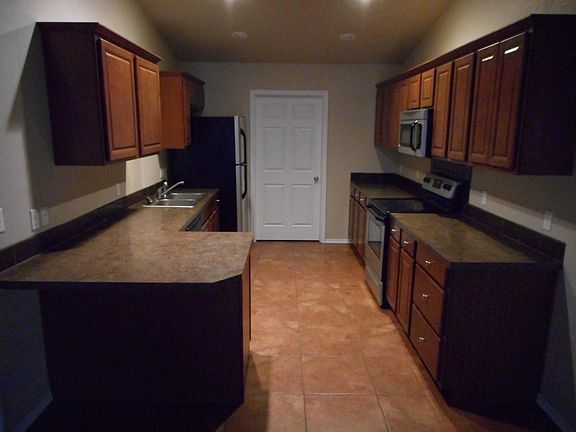 2nd image of 1105 W 15th St