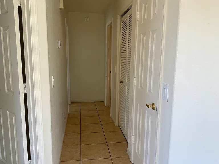 470 Acoma Blvd S #110 — Photo 10