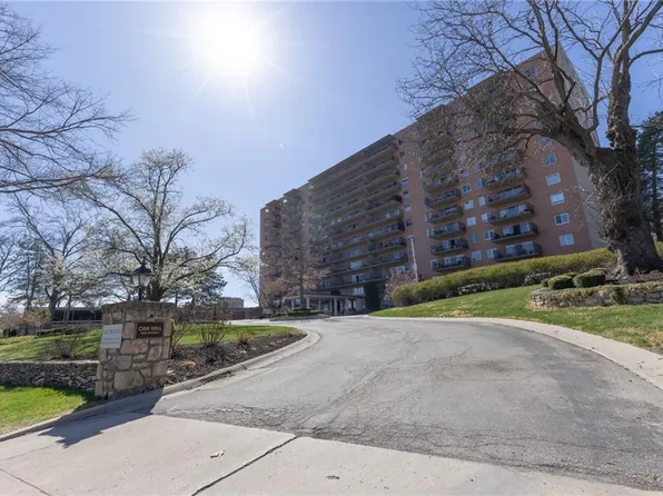 4550 Warwick Blvd APT 309, Kansas City, MO 64111