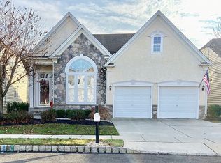 98 Dillon Way, Washington Crossing, PA 18977