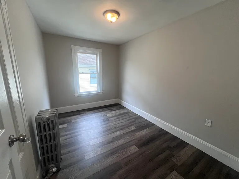666 Metropolitan Ave #2 — Photo 6