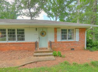 1043 Turner St NE, Conyers, GA 30012