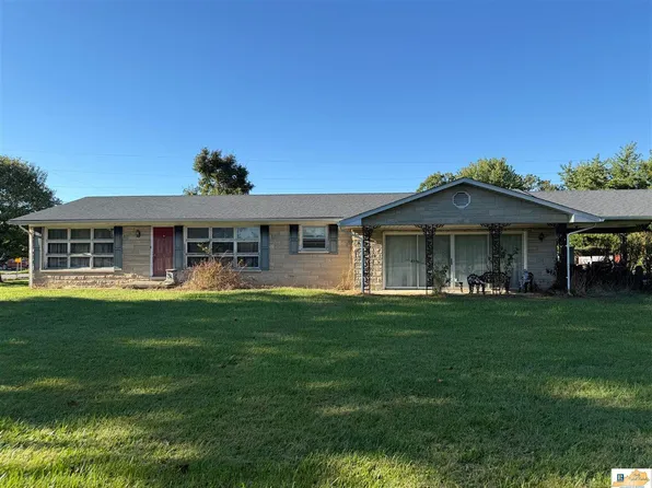 568 E Steve Wariner Dr, Russell Springs, KY 42642