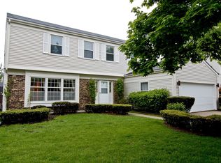 1372 Logsdon Ln, Buffalo Grove, IL 60089