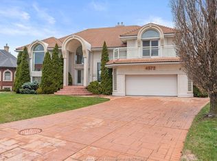 4572 Lake Grande Ct, Windsor, ON N9G2R3
