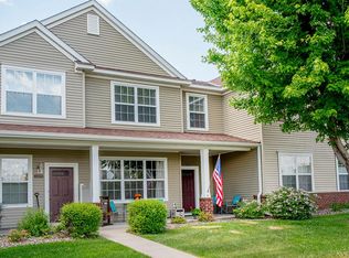 11357 Aberdeen Cir NE UNIT E, Blaine, MN 55449
