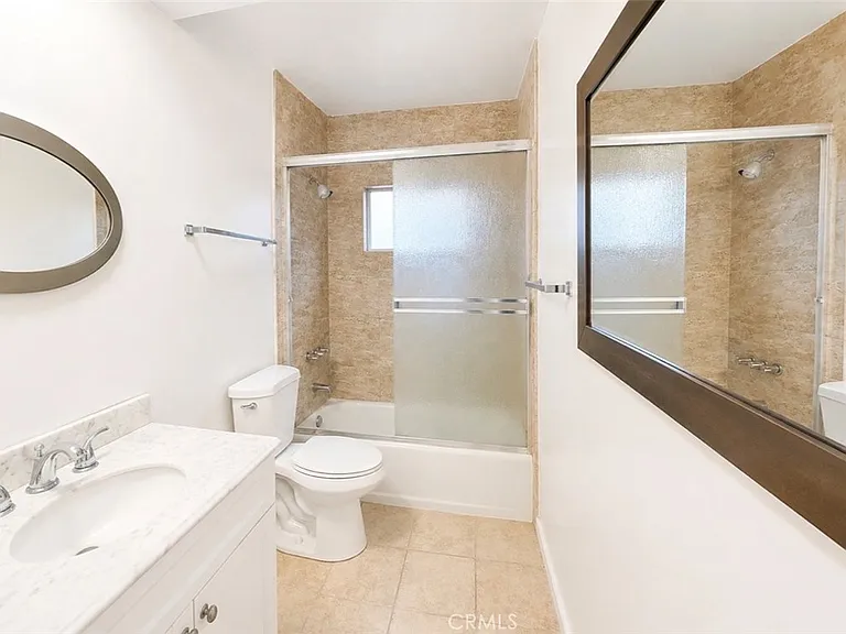 231 S Catalina Ave #6 — Photo 15