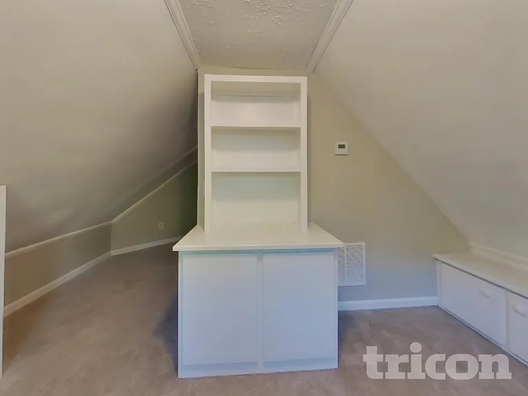 2651 Laurel Woods Ln SE — Photo 15