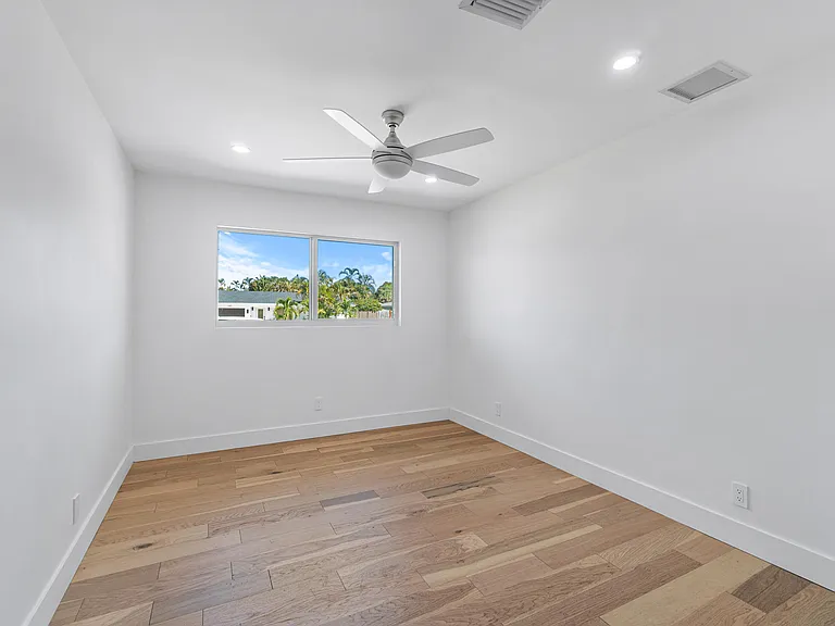 1188 W Camino — Photo 17