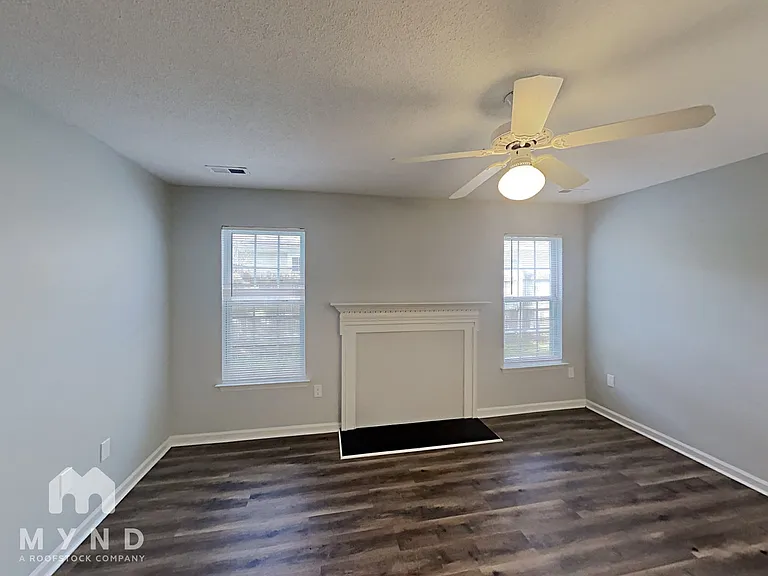 6 Yorkfield Ct — Photo 9