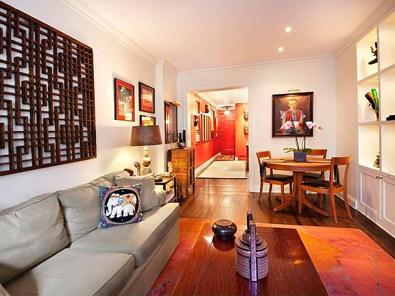 2nd image of 205 W 54th St APT 9E