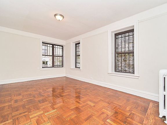 56 Bennett Ave APT 1L, New York, NY 10033 | Zillow