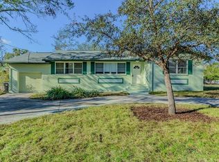 12114 N Forest Hills Dr, Tampa, FL 33612