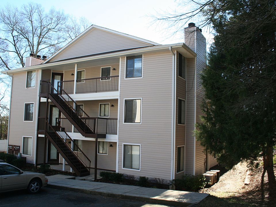 1st image of 7516 Pebblestone Dr APT M