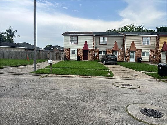 2nd image of 5165 Bayouview Ct