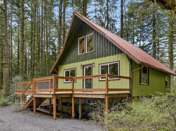 121 Pacific Rd, Stevenson, WA 98648