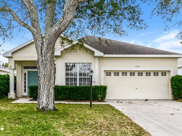 6312 Blackberry Ln, Lakewood Ranch, FL 34202