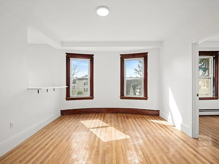 183 Vernon St #3 — Photo 16