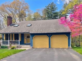20 Follett St, North Smithfield, RI 02896