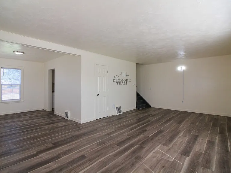 706 Benham St — Photo 5