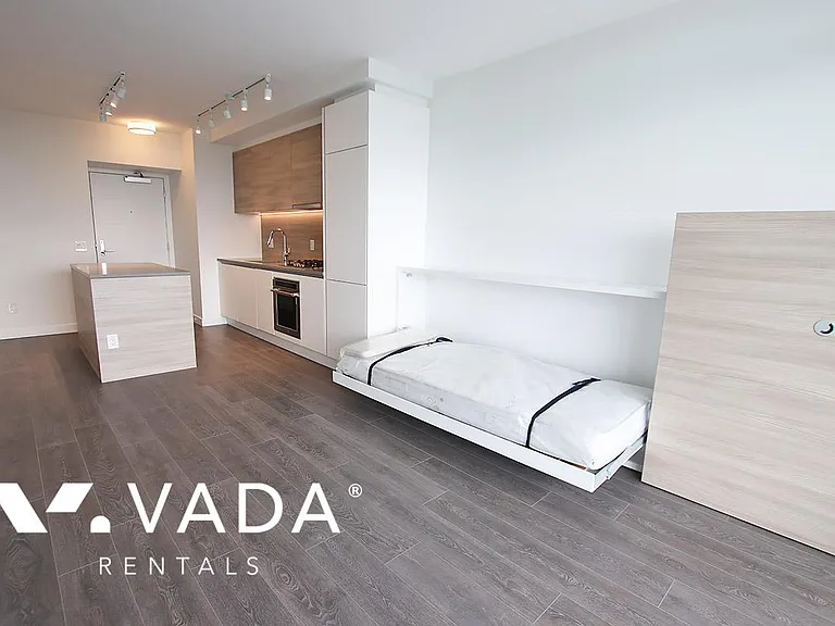 657 Whiting Way #1706 — Photo 3