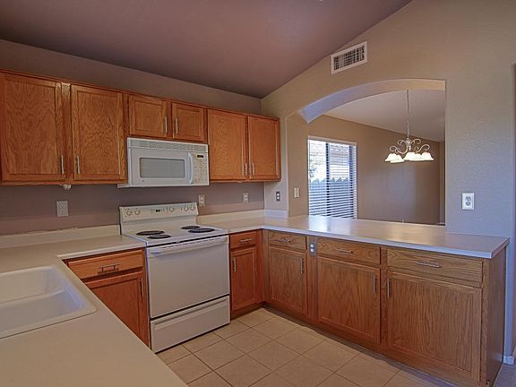 5th image of 3348 E Blackhawk Dr