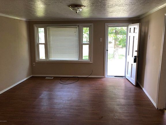 3rd image of 4206 Wilmoth Ave